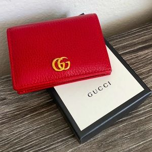 Hibiscus red 🌺 Gucci women’s small wallet